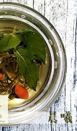 芥菜種小花園_晨曦元氣新鮮花草茶