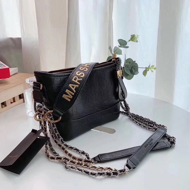 Mars sharing 流浪包