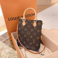 Louis vuitton 琴譜包_1