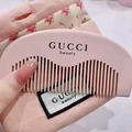Gucci桃木隨身梳_3