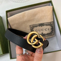 Gucci經典logo皮帶_1