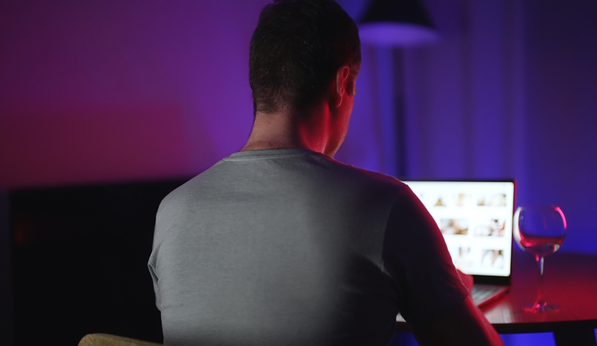 第一次性愛：請先丟掉色情片劇情的期待！