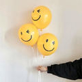 10吋笑臉 眨眼 乳膠氣球_2