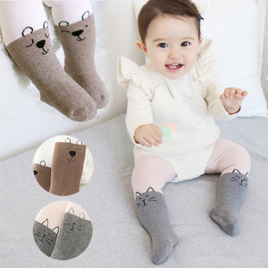 (出清不退換)雙色線條臉譜加厚毛圈包腳褲襪