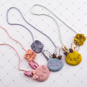 睡覺小兔花朵布藝立體項鍊配飾