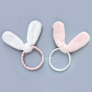 毛絨大兔耳髮帶