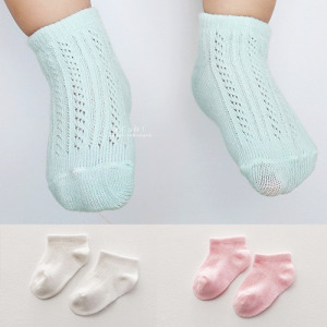(出清不退換)極簡鏤空網眼棉感短襪