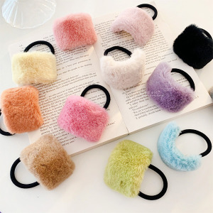 糖果色弧形毛絨少女髮圈