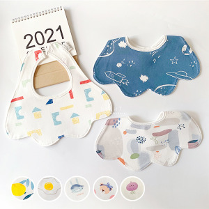 (出清不退換)滿版圖案花瓣造型口水巾 3入組