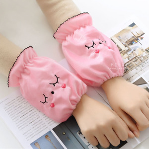 閉眼小兔絨布家務防髒袖套