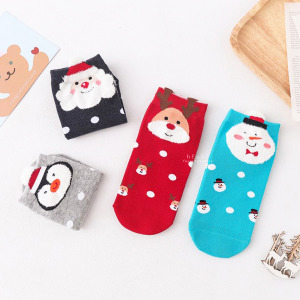 (出清不退換)聖誕可愛圓點大人襪