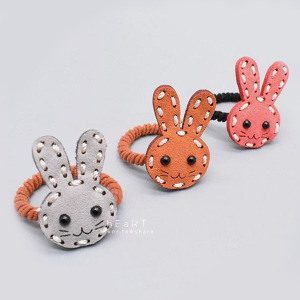 麂皮質感兔子造型髮圈