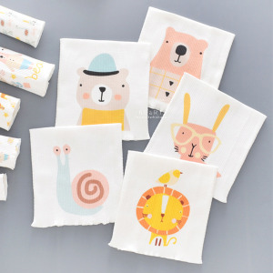 (出清不退換)萌動物圖案肚圍肚兜 2入組