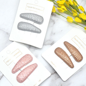 裂纹金屬色髮夾 2入組