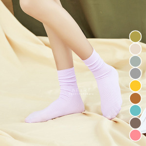 (出清不退換)日系純色清涼大人中筒襪