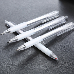 簡約透明中性按壓原子筆