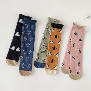 (出清不退換)滿版卡通圖案無跟童襪