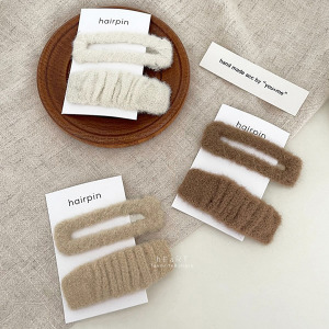 純色毛絨BB髮夾 2入組