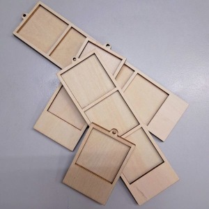 懸掛式木製迷你相框四格