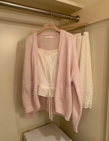 ｜白/藍/粉 現貨｜  柔軟V領針織罩衫