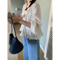 ｜預購｜ 光澤感花邊小裙擺縮袖上衣_17