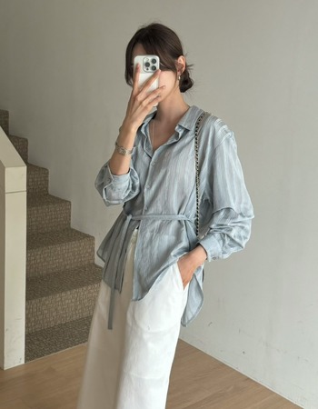 ｜象牙  現貨｜  中長版直紋綁帶質感襯衫