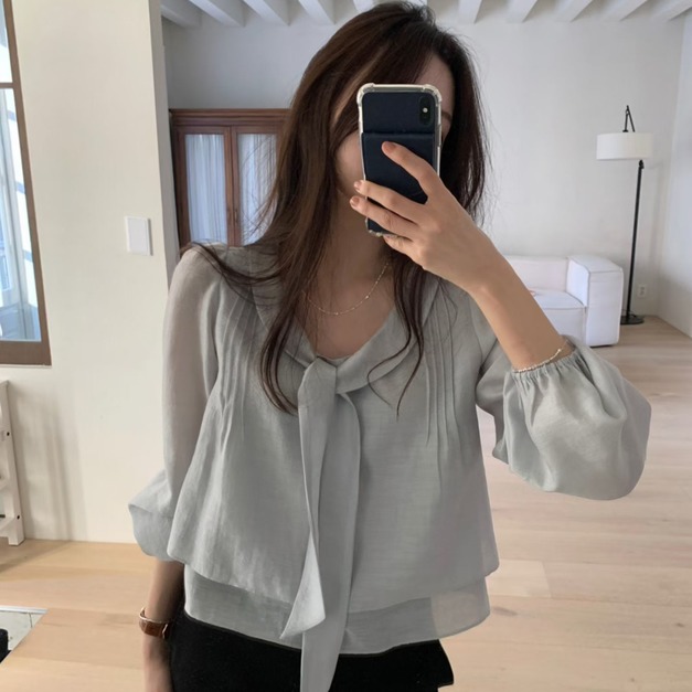 ｜預購｜  優雅翻領精緻雪紡衫
