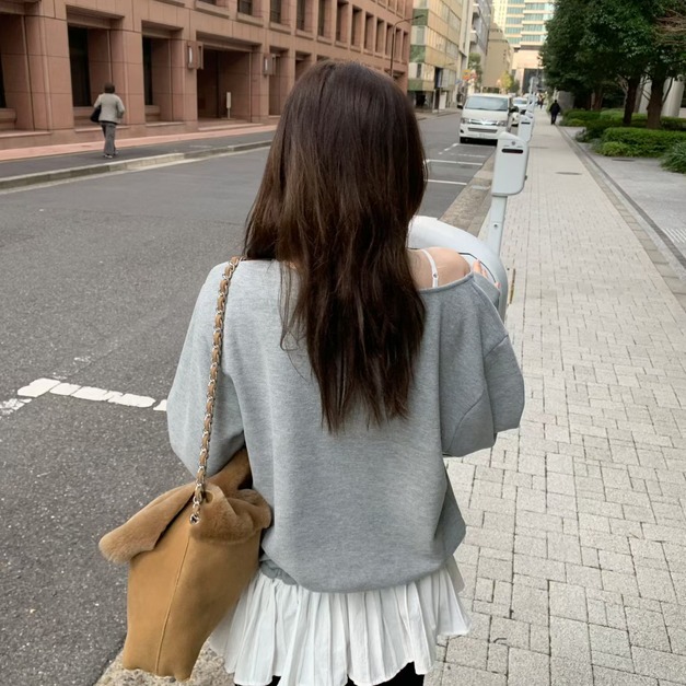 ｜灰 現貨｜  裙擺綁帶一字領休閒衛衣