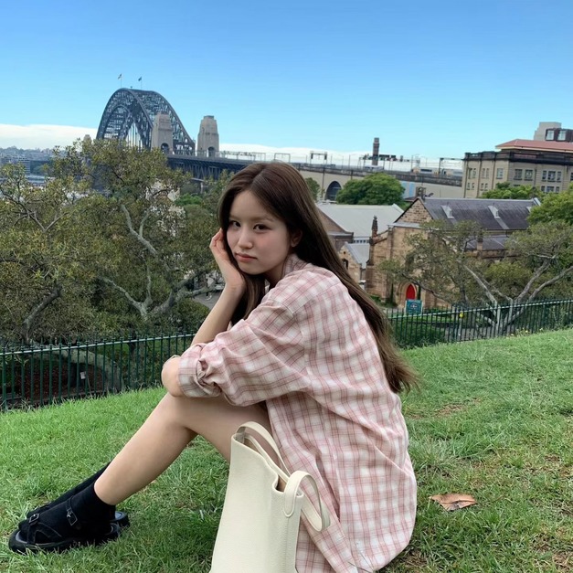 ｜粉格 現貨｜  OUNCE休閒格紋襯衫