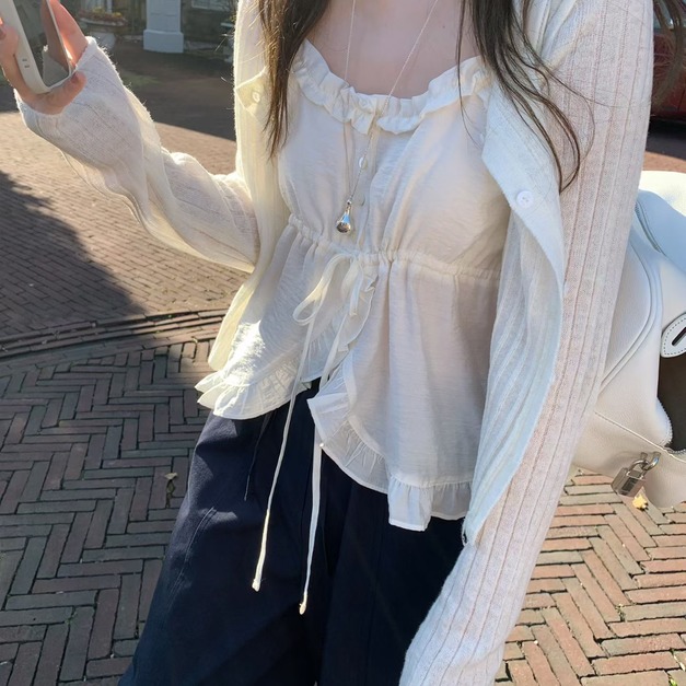 ｜預購｜  光澤感花邊綁帶內搭背心