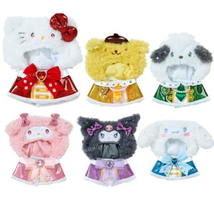 Sanrio 三麗鷗  絨毛造型玩偶斗篷裝 玩偶裝 (寶石披風 偶像應援) Kitty 大耳狗 酷洛米