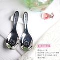 Sanrio 三麗鷗 Hello Kitty 不鏽鋼湯匙2入組 (大頭圖案)_3