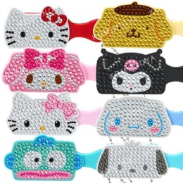 Sanrio 三麗鷗 造型梳子吊飾 (水鑽款) Kitty 美樂蒂 大耳狗 布丁狗
