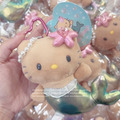 ▲特價【限購】Sanrio 三麗鷗 Hello Kitty 愛心扣環絨毛吊飾 (fantasy 綠尾美人魚)_2