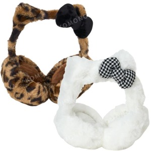 Sanrio 三麗鷗 Hello Kitty 絨毛造型耳罩 (冬日特輯)