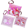 Mezzo Piano x Hello Kitty 透明小物收納包附登山扣