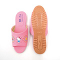 Sanrio 三麗鷗 Hello Kitty 皮質室內拖鞋 24-26cm (粉煙火)_3