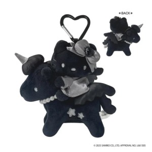 ▲特價【限購】Sanrio 三麗鷗 Hello Kitty 愛心扣環絨毛飛馬玩偶吊飾 (灰階黑天使系列)