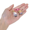 Sanrio 三麗鷗 Hello Kitty PVC造型公仔吊飾2入組 (雙色款)_4