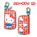 Sanrio 三麗鷗 Hello Kitty 皮質車用鑰匙包 (格紋款)_1