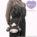 ▲新品特價 Sanrio 三麗鷗 x 粧美堂 美樂蒂 絨毛造型斜背包 (夢幻幽靈甜點屋)_5