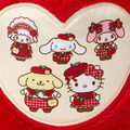 Sanrio 三麗鷗 大集合 絨毛造型束口袋 (秋日の紅色蘋果)_3