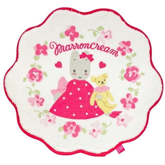 Sanrio 三麗鷗 兔媽媽 絨毛造型地墊 (點點洋裝款)_0d4be634d0036fd42eeb45f3e44f072f.jpg