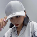 XCTRL 帽簷印花文字彎帽-白/黑_1