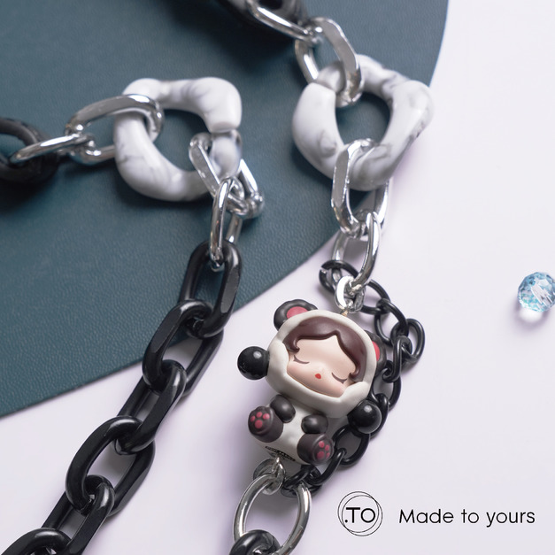 真皮手機掛繩｜sp坐姿熊貓｜泡泡瑪特 正版萌粒 POP BEAN 手作手機鏈條掛繩背帶