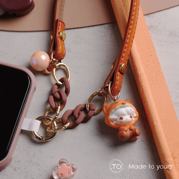 真皮手機掛繩｜坐姿小狐狸｜泡泡瑪特 正版萌粒 POP BEAN 手作手機鏈條掛繩背帶