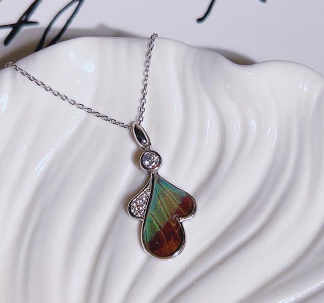 【Go Girl Only】真蝶高雅碎鑽純銀項鍊-神秘綠/BP-005-DO-RHSL/台灣總代理公司貨