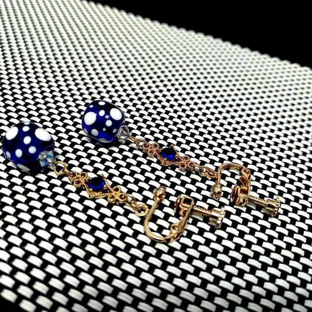 琉璃珠系列耳環-天牛之珠