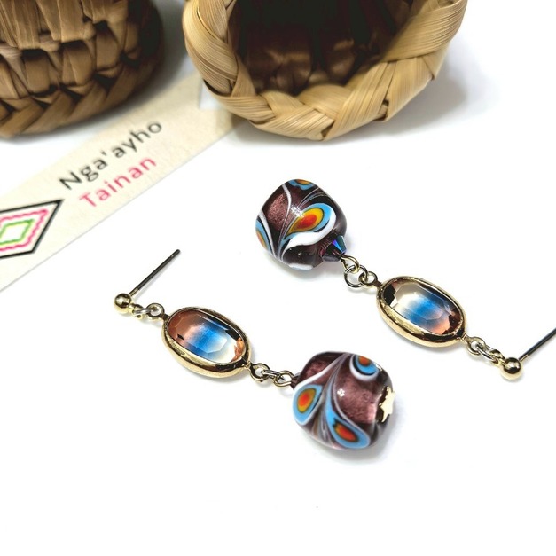 琉璃珠系列耳環-Glass Beads Earrings 紫色孔雀之珠