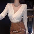 大V領性感純色彈性上衣-四色 F_9